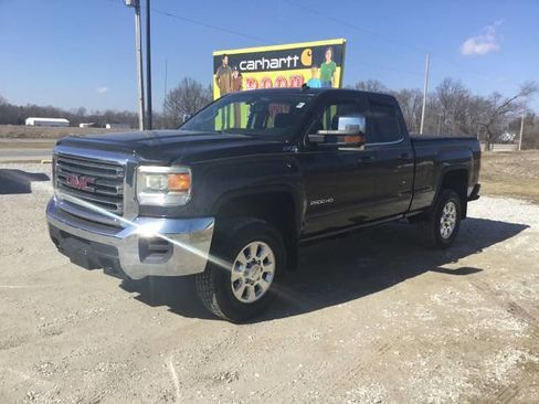Used 2015 GMC Sierra 2500 SLE w/ Snow Plow Prep Package image 7