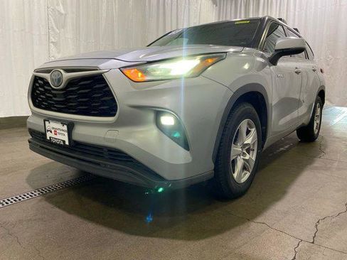 Certified 2020 Toyota Highlander LE FWD image 26