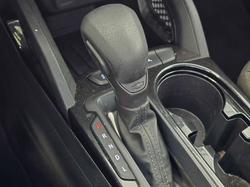 Used 2023 Chevrolet TrailBlazer LT FWD image 34