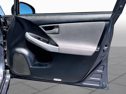 Used 2015 Toyota Prius Two FWD image 25