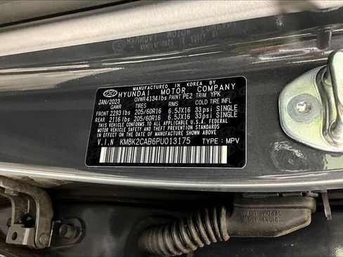 Used 2023 Hyundai Kona SE image 19