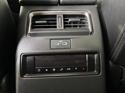Used 2024 MAZDA CX-90 Plug-In Hybrid w/ Preferred AWD/4WD image 22