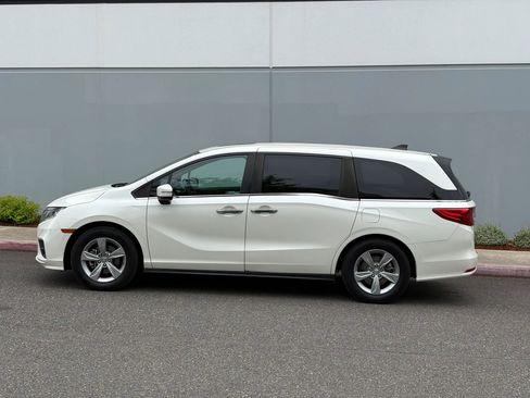 Used 2019 Honda Odyssey EX-L image 3
