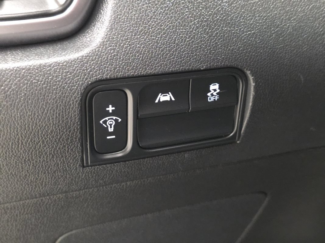 Used 2022 Kia Sorento S AWD/4WD image 29
