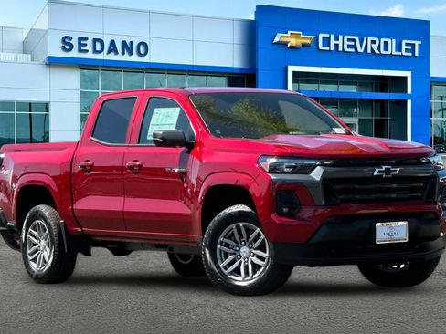 New 2026 Chevrolet Colorado LT w/ LT Convenience Package AWD/4WD image 2