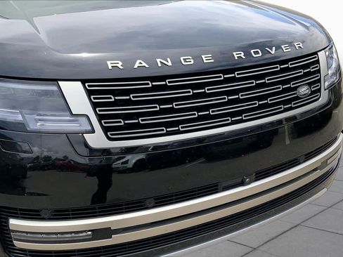 Used 2024 Land Rover Range Rover SE AWD/4WD image 28