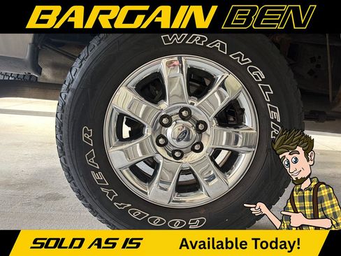 Used 2014 Ford F150 XLT w/ Equipment Group 302A Luxury image 29