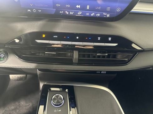 New 2025 Buick Enclave Sport Touring image 23