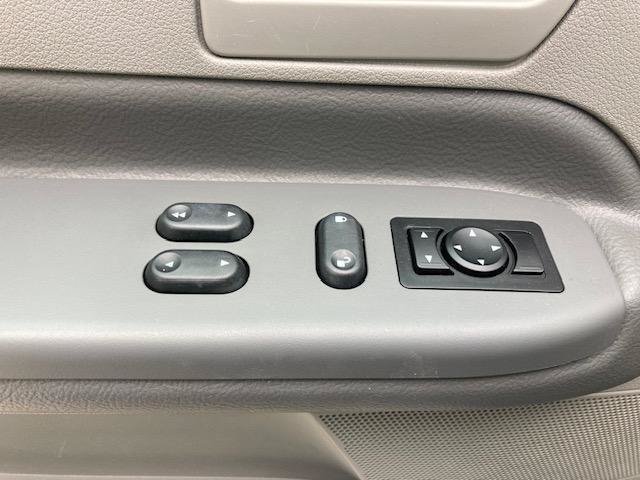 Used 2004 Ford Freestar SE FWD image 14