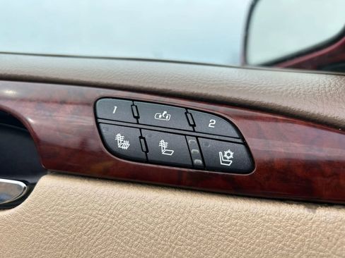 Used 2006 Buick Lucerne CXL w/ Luxury Package image 12