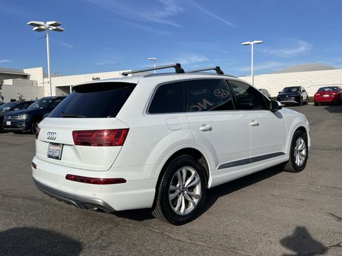 Used 2019 Audi Q7 3.0T Premium image 28