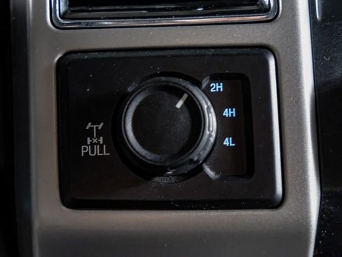 Used 2019 Ford F250 Lariat w/ Lariat Ultimate Package image 25