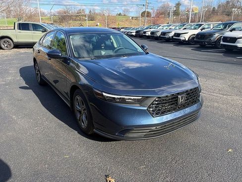 Used 2024 Honda Accord EX image 1