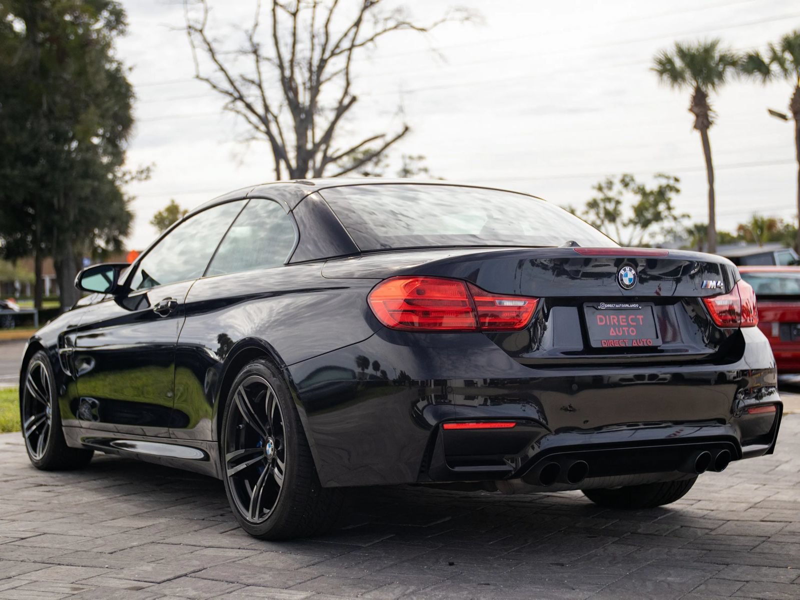Used 2016 BMW M4 Convertible RWD image 36