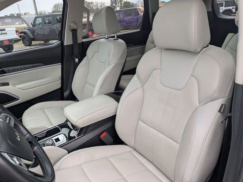 Used 2024 Kia Telluride SX image 15