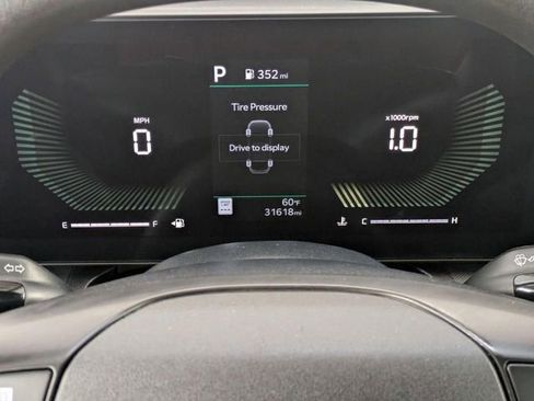 Used 2025 Kia K4 FWD image 16