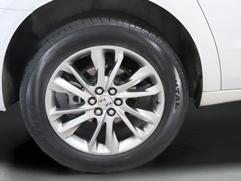 Used 2023 Buick Enclave Avenir w/ Trailering Package, 5000 lbs. AWD/4WD image 30