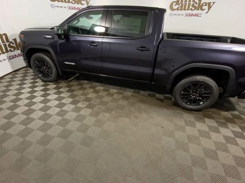 Used 2026 GMC Sierra 1500 Elevation image 5