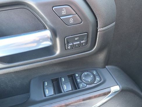 Used 2021 GMC Sierra 3500 Denali w/ Denali Ultimate Package image 13