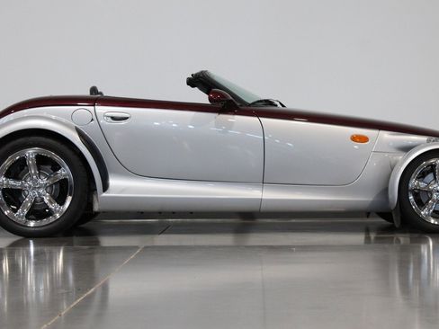 Used 2000 Plymouth Prowler image 23