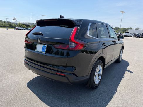 Certified 2025 Honda CR-V LX image 9