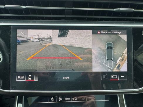 Used 2021 Audi Q7 3.0T Premium image 14