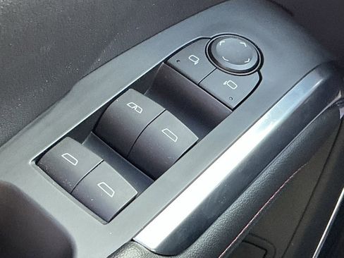 Used 2024 Chevrolet Traverse Z71 w/ Enhanced Driving Package image 39