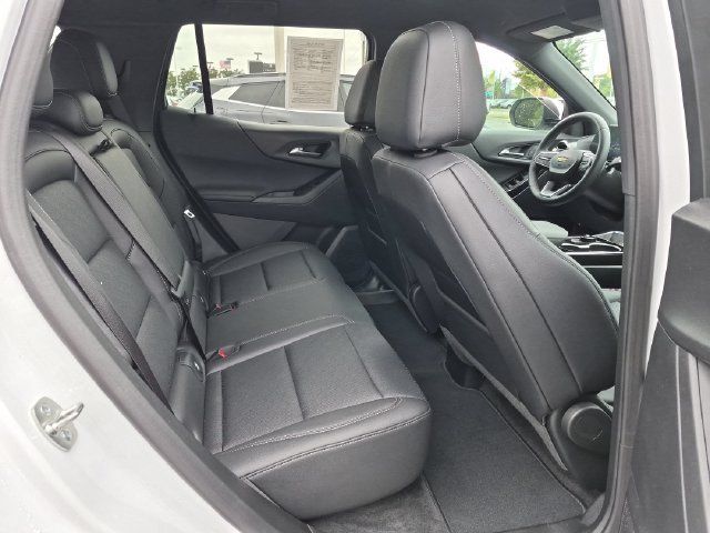 Used 2026 Chevrolet Equinox LT w/ Convenience Package II FWD image 23