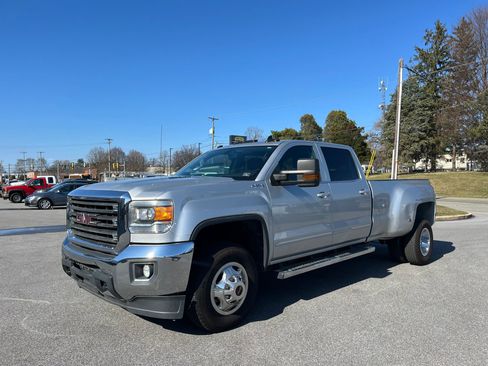 Used 2015 GMC Sierra 3500 SLE w/ SLE Preferred Package image 6