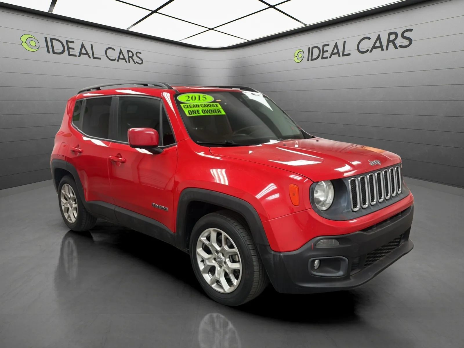 Used 2015 Jeep Renegade Latitude w/ Popular Equipment Group FWD image 3