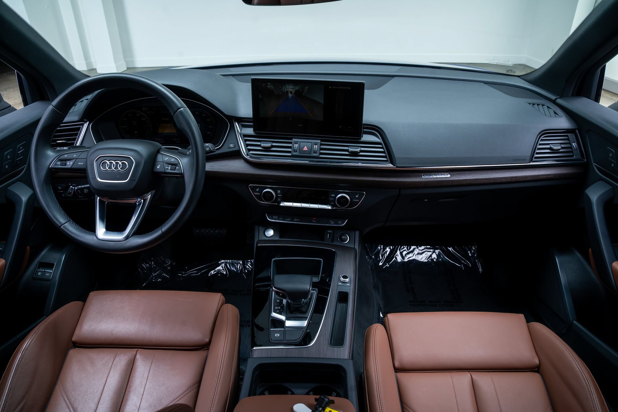 Used 2022 Audi Q5 e Premium AWD/4WD image 9