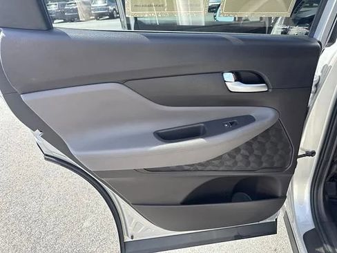 Used 2019 Hyundai Santa Fe SEL AWD/4WD image 14