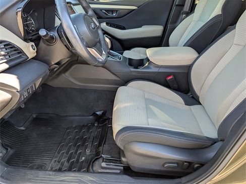 Used 2022 Subaru Outback Premium image 15