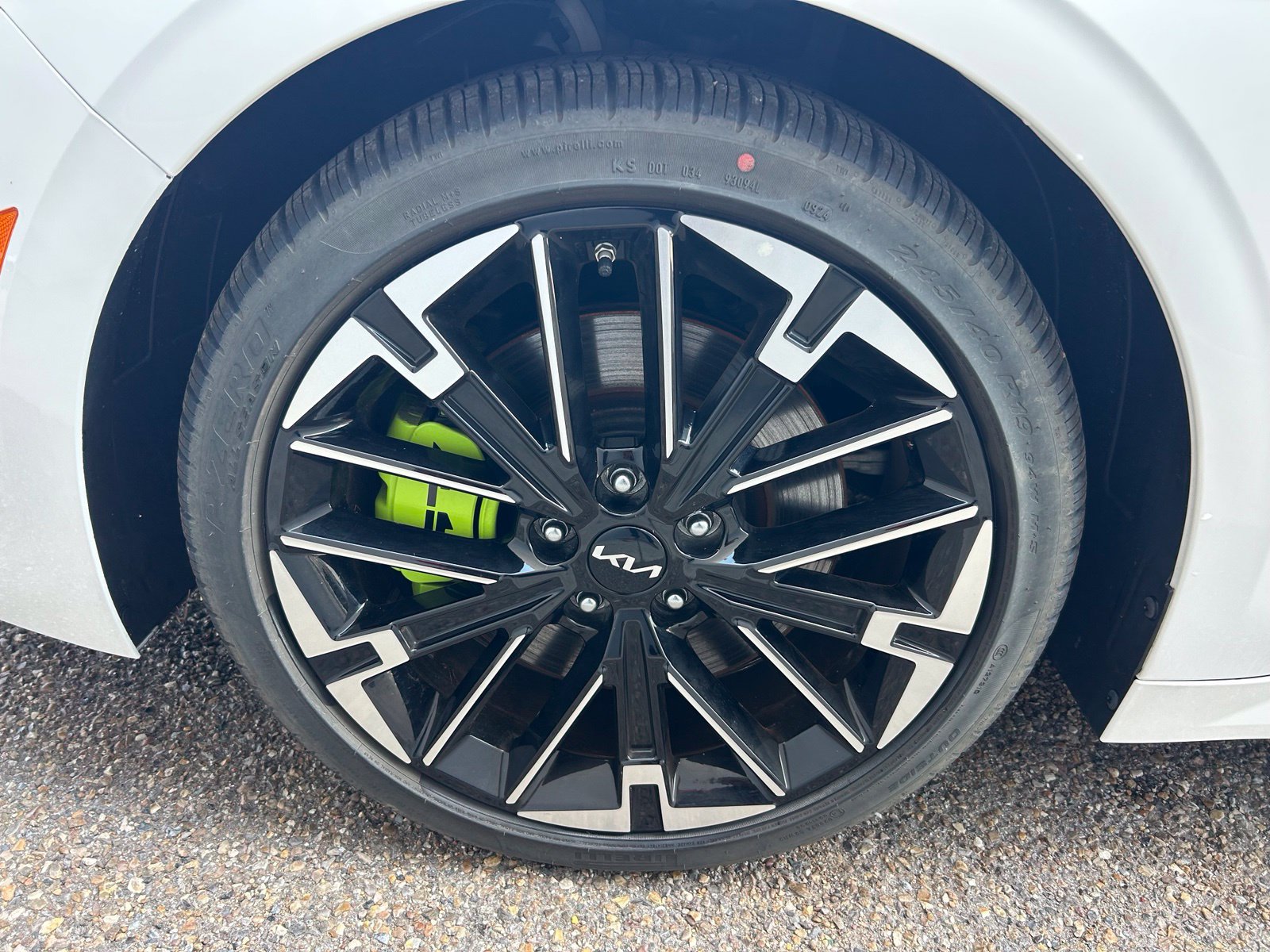 New 2025 Kia K5 GT FWD image 21
