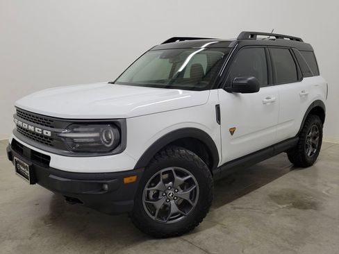 Used 2023 Ford Bronco Sport Badlands w/ Premium Package image 32