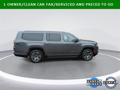 Used 2023 Jeep Wagoneer L Series II image 10