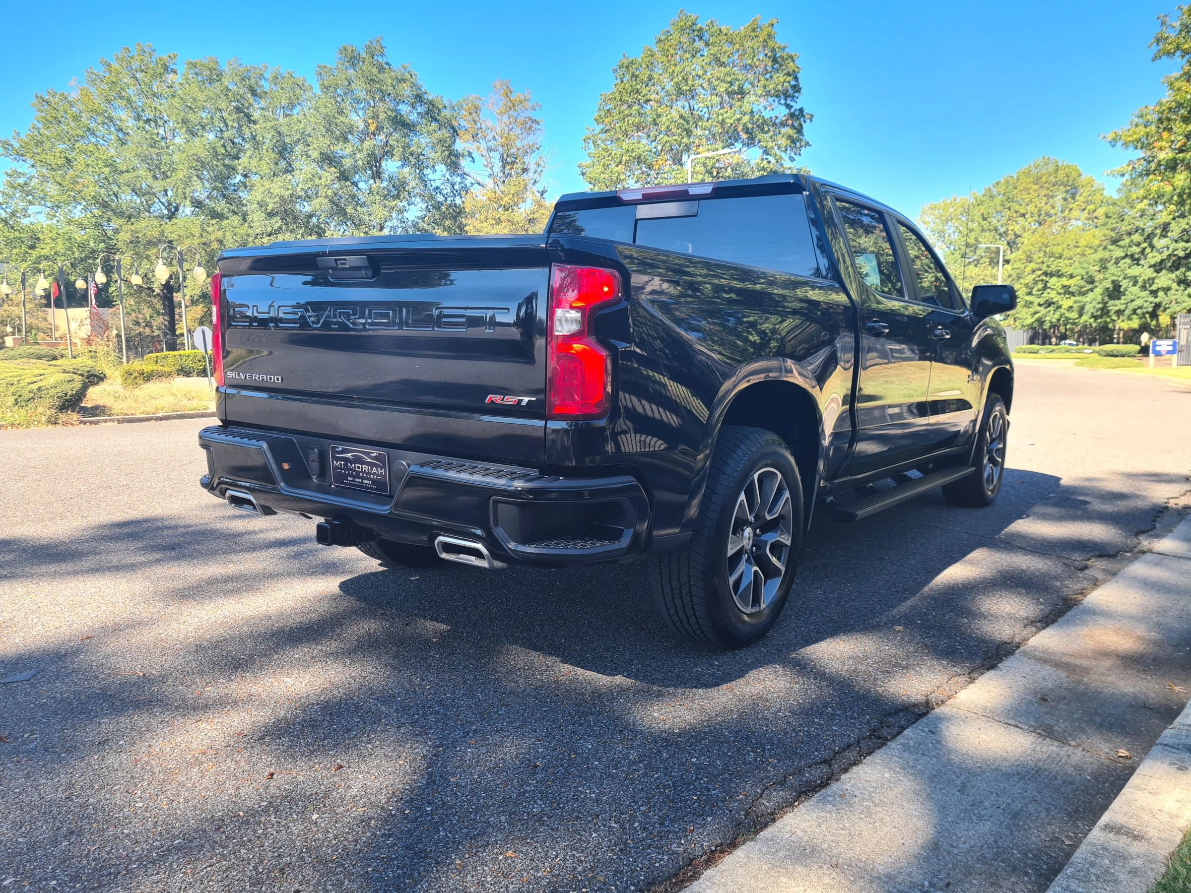Used 2021 Chevrolet Silverado 1500 RST w/ Texas Edition Plus AWD/4WD image 5