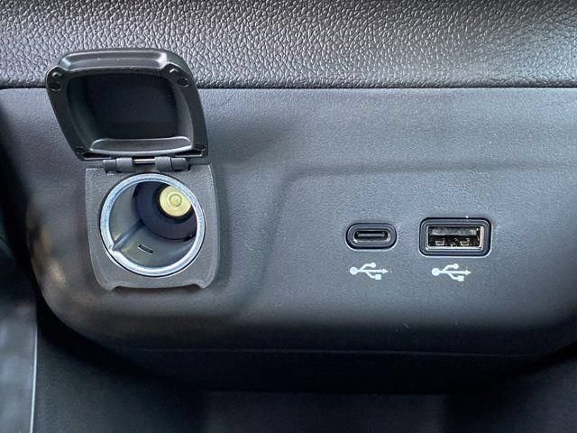 New 2026 Chevrolet TrailBlazer ACTIV w/ Convenience Package FWD image 17