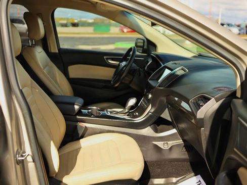 Used 2017 Ford Edge SEL w/ Equipment Group 201A image 49