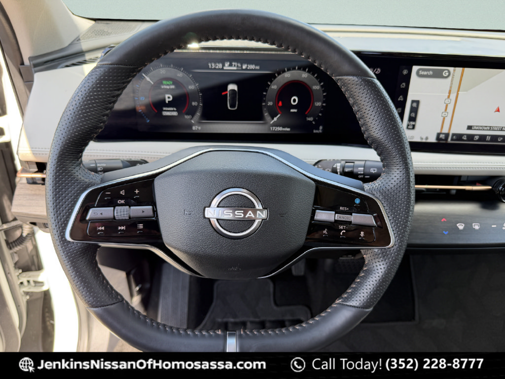 Used 2024 Nissan Ariya FWD image 41