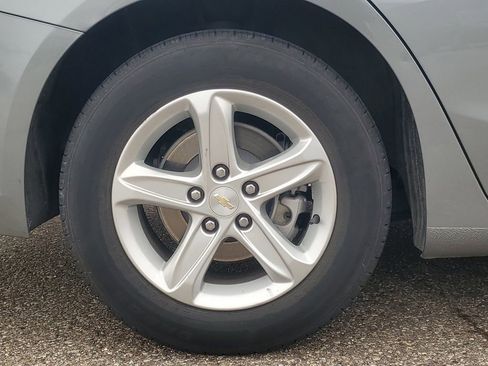 Used 2023 Chevrolet Malibu LT image 5