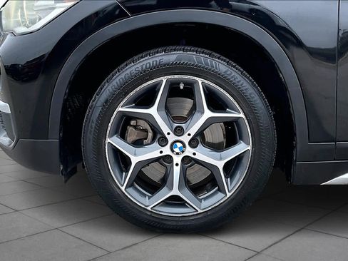 Used 2018 BMW X1 sDrive28i image 9