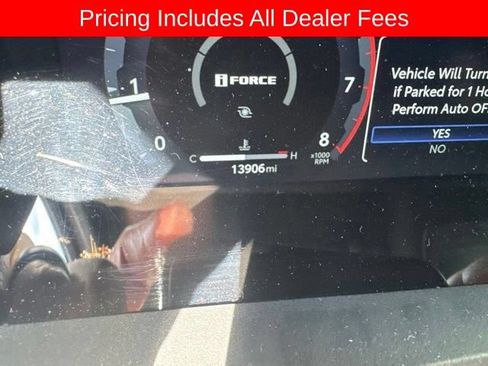 Used 2025 Toyota Tacoma TRD Sport AWD/4WD image 10