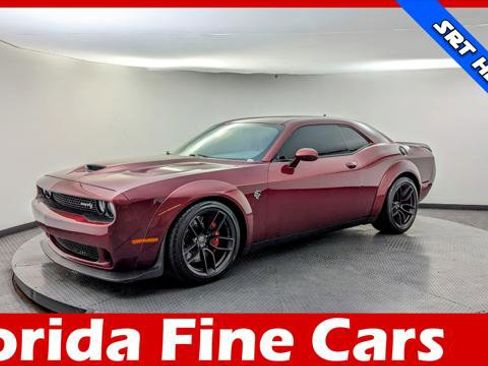Used 2018 Dodge Challenger SRT Hellcat image 1