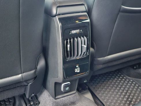 New 2026 Jeep Compass Trailhawk image 28