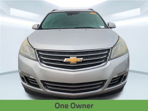 Used 2017 Chevrolet Traverse Premier image 2