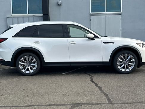 New 2026 MAZDA CX-90 3.3 Turbo w/ Preferred Package AWD/4WD image 2