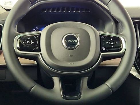New 2026 Volvo XC90 B6 Plus w/ Protection Package AWD/4WD image 24