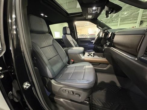 Used 2024 Chevrolet Silverado 2500 High Country w/ High Country Premium Package image 61