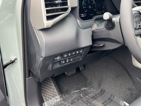 New 2026 Toyota Tundra Limited image 12